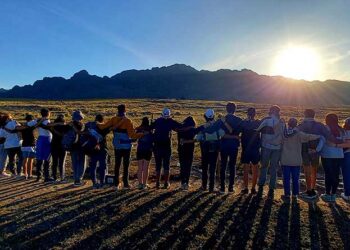Guías impulsan la profesionalización y una ley para regular el trekking en la provincia